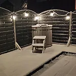 Ramlejowe Wzgorze - Sauna-balia Feriehus